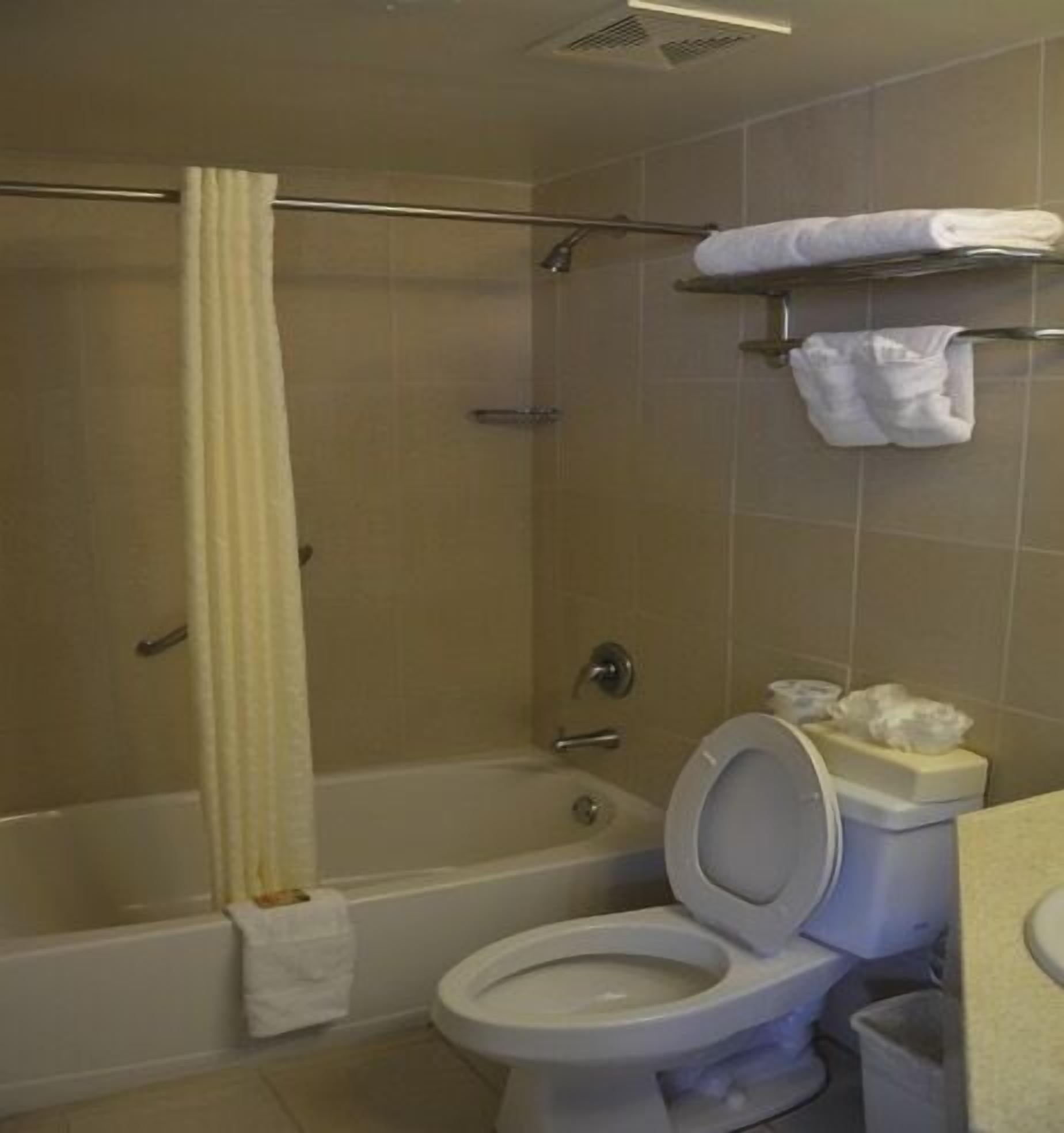 Castaways Resort And Suites Фрийпорт Екстериор снимка